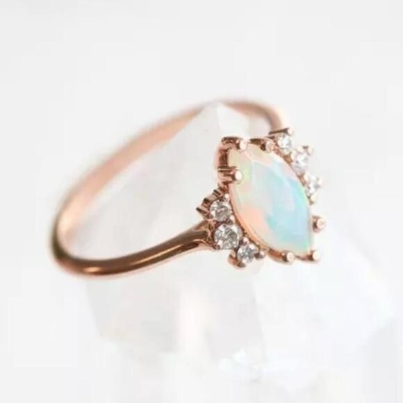 NEW 18K ROSE GOLD OPAL RING, CUTE RING, SHINY RING. - Picture 1 of 6